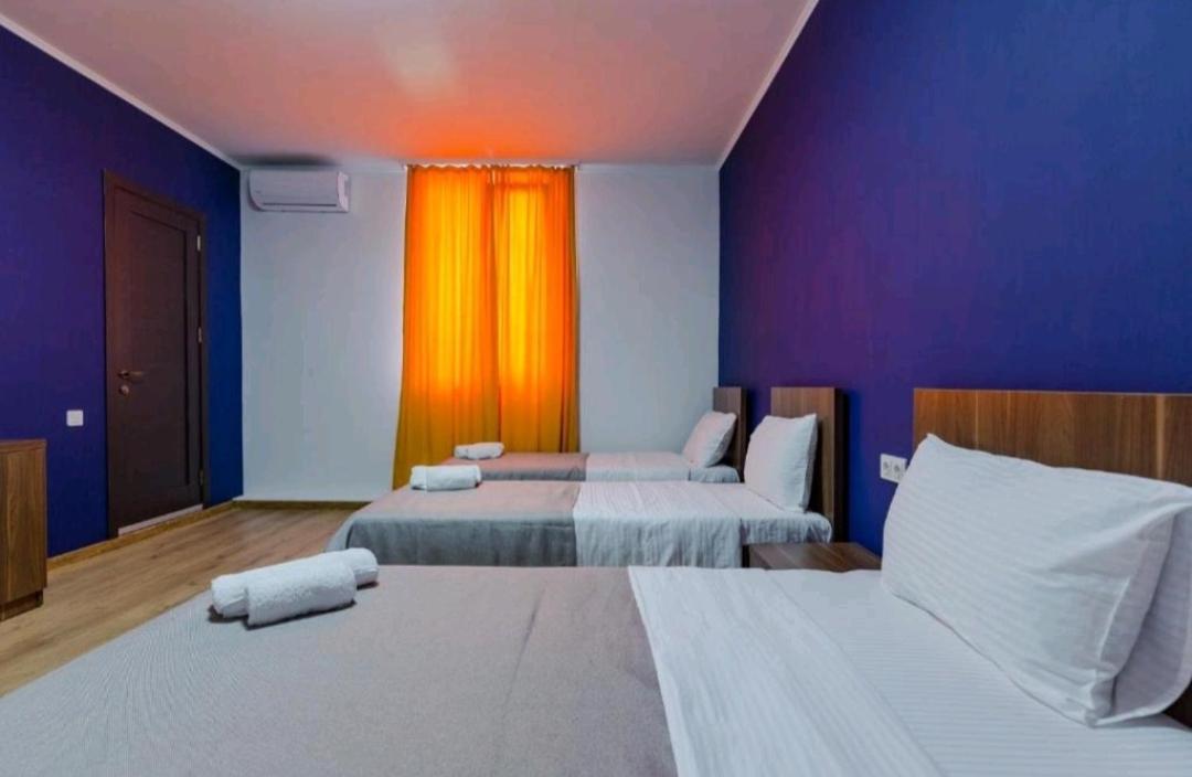 Hostel & Hotel Batumi Kültér fotó
